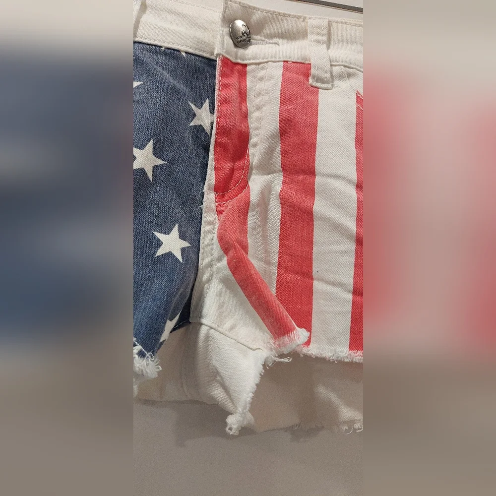 Blue and White Jean Shorts for Casual Wear - Picture 2 of 6